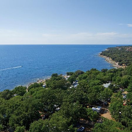 Fkk Adriatika In Fkk Solaris Naturist Resort Пореч Екстер'єр фото